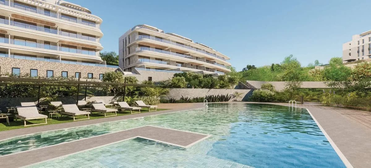 1 Bedroom Ground Floor Apartment for Sale in El Chaparral, Málaga - Image 4