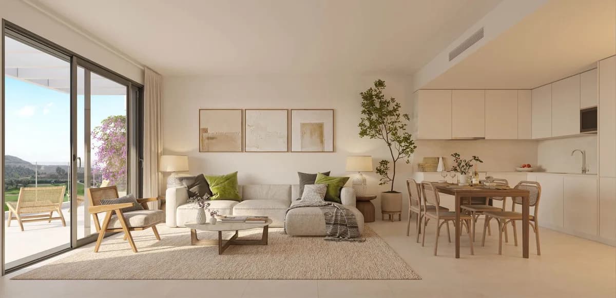 2 Bedroom Ground Floor Apartment for Sale in Calanova Golf, Málaga - Image 3