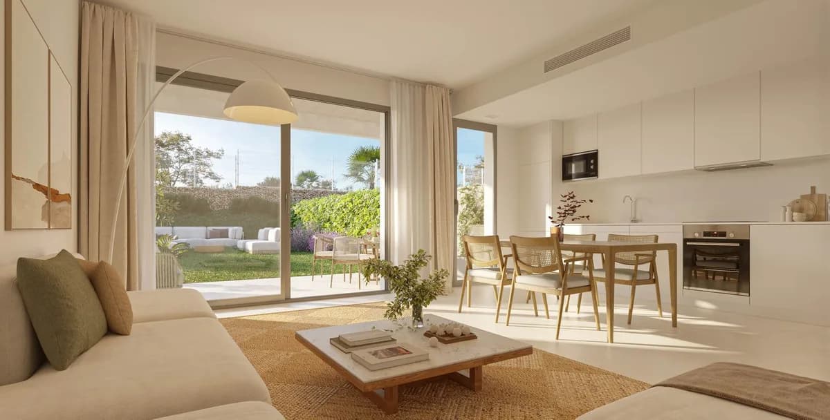 2 Bedroom Ground Floor Apartment for Sale in Calanova Golf, Málaga - Image 8
