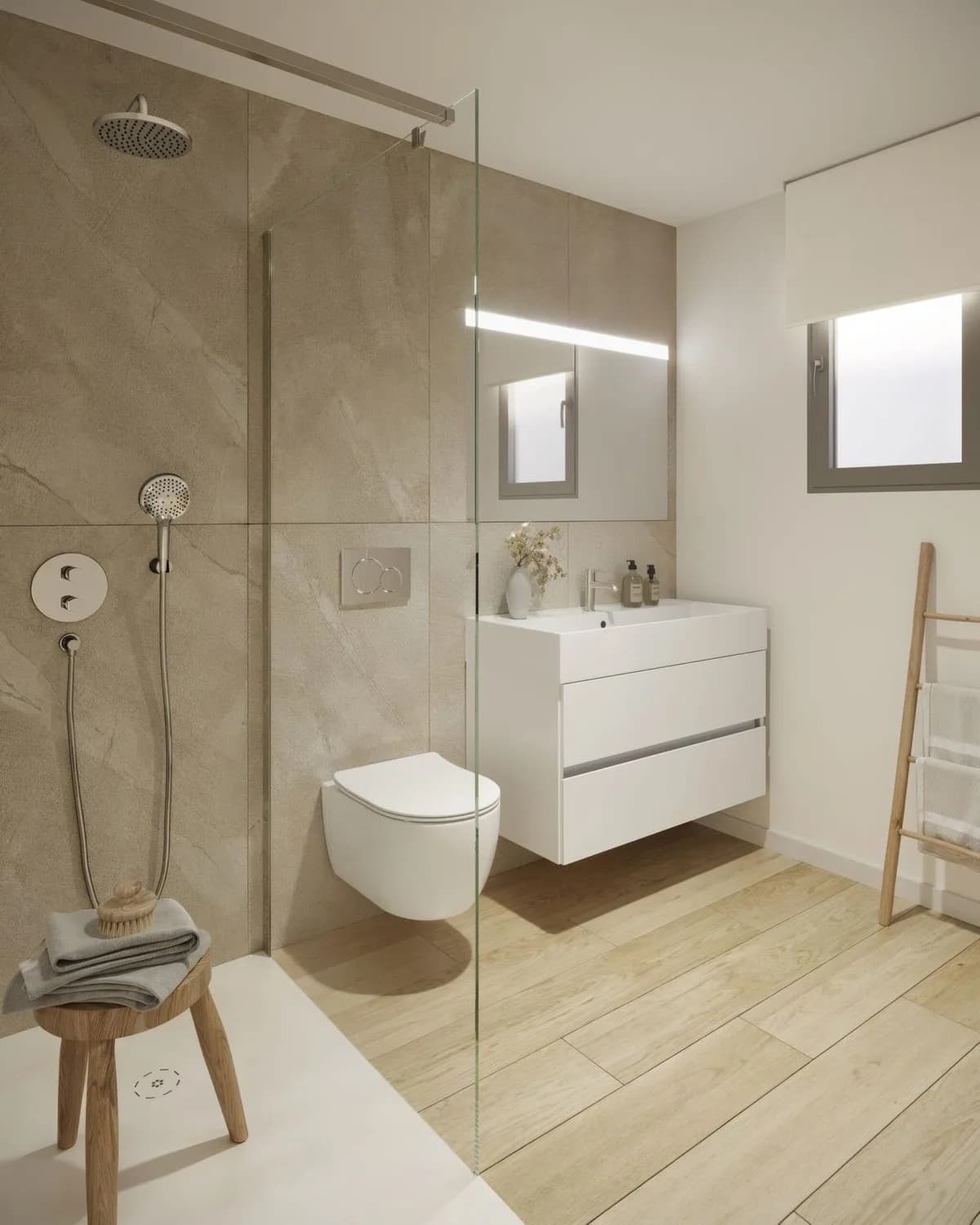 2 Bedroom Middle Floor Apartment for Sale in San Pedro de Alcántara, Málaga - Image 8