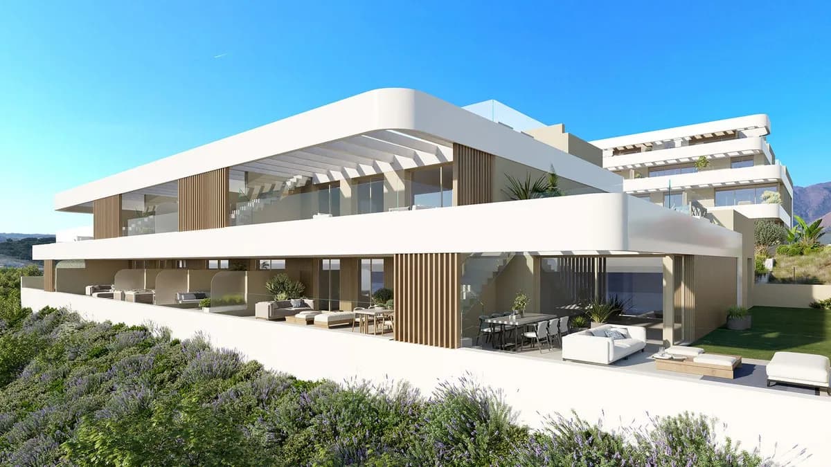 2 Bedroom Ground Floor Apartment for Sale in Estepona, Málaga - Image 9