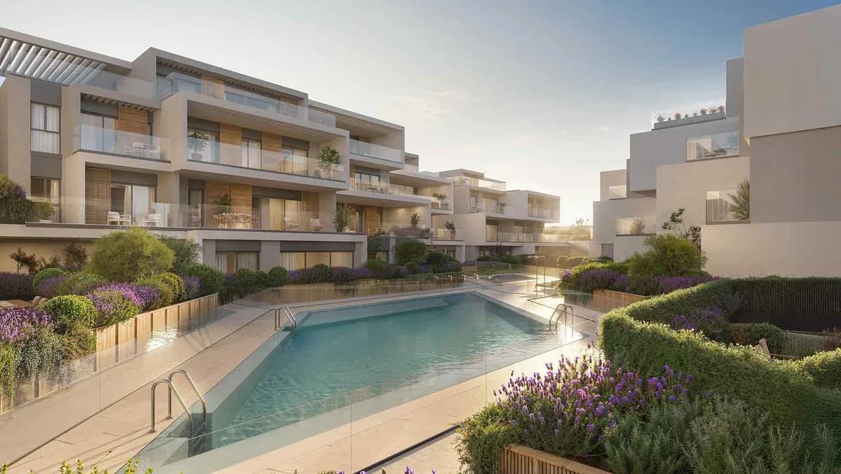 2 Bedroom Middle Floor Apartment for Sale in Marbella, Málaga - Image 4