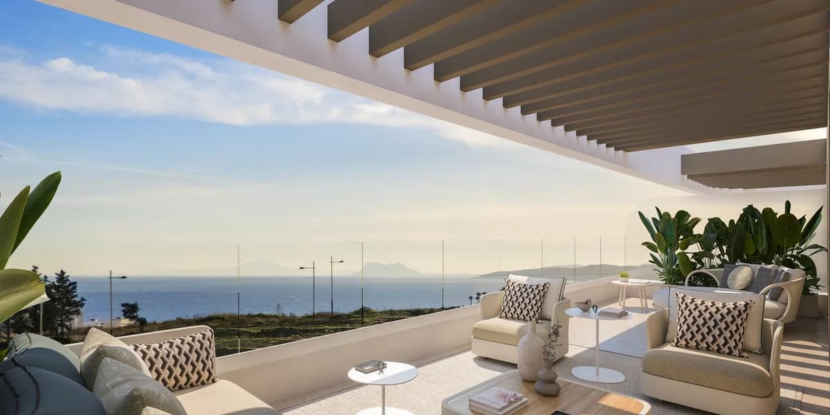 1 Bedroom Middle Floor Apartment for Sale in Estepona, Málaga - Image 6