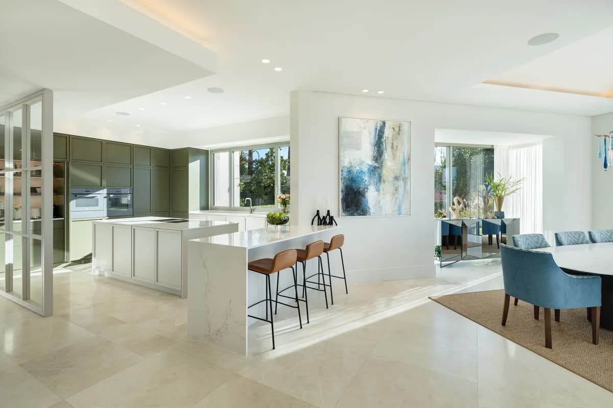 7 Bedroom Detached Villa for Sale in Benahavís, Málaga - Image 8