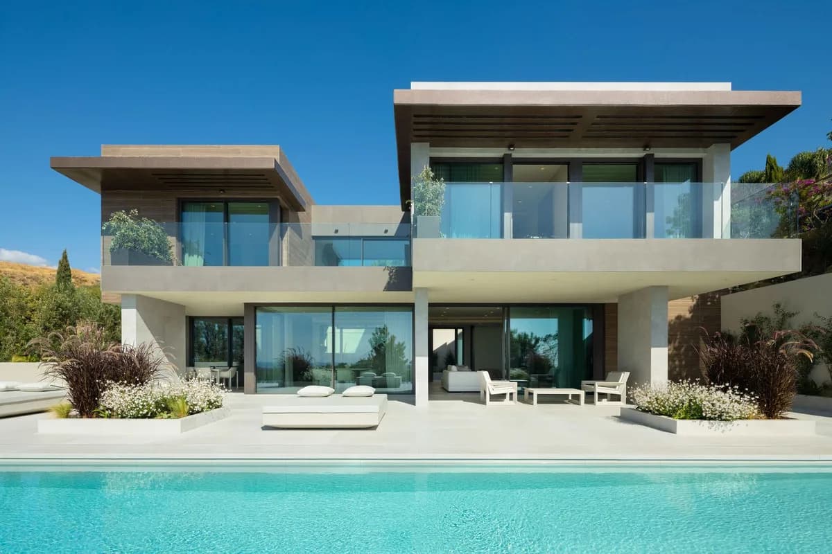 5 Bedroom Detached Villa for Sale in Los Flamingos, Málaga - Image 9