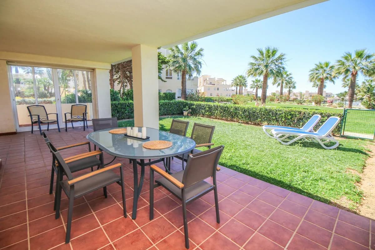 3 Bedroom Ground Floor Apartment for Sale in La Cala de Mijas, Málaga - Image 6