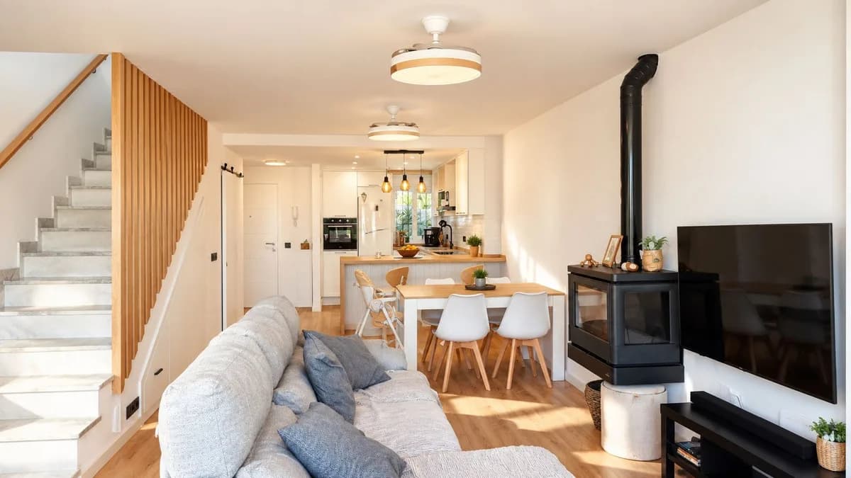 2 Bedroom Townhouse for Sale in El Faro, Málaga - Image 7
