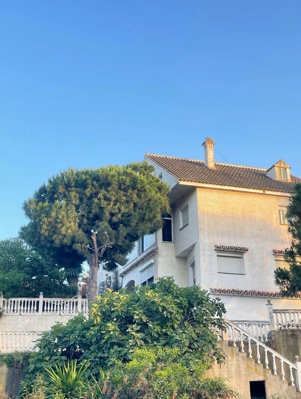 6 Bedroom Detached Villa for Sale in El Faro, Málaga