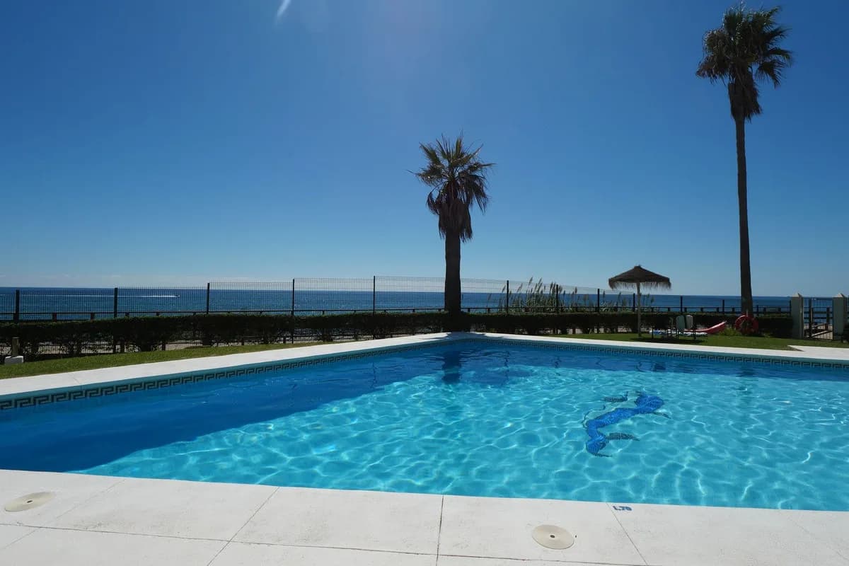 2 Bedroom Townhouse for Sale in Calahonda, Málaga - Image 5