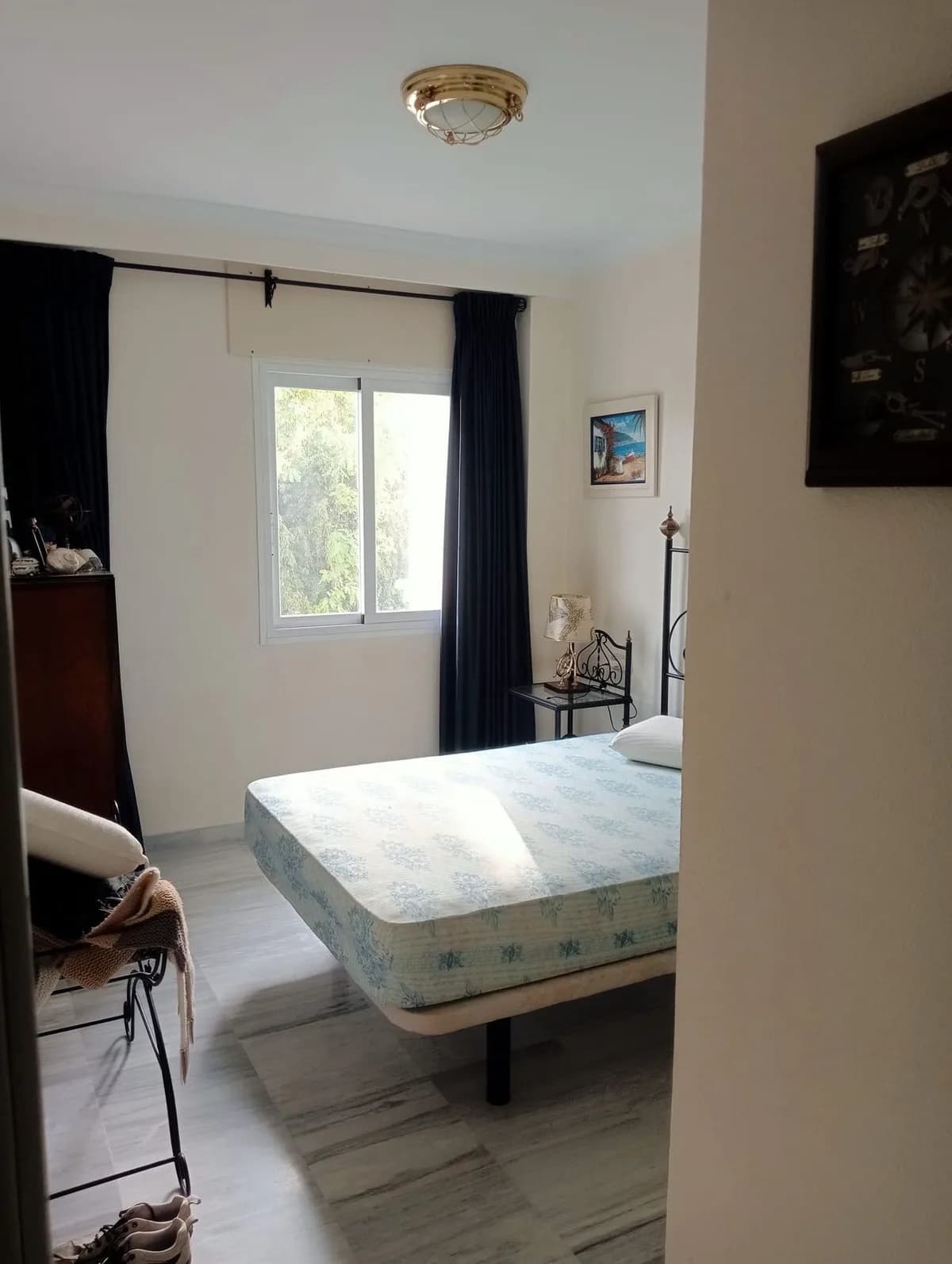 2 Bedroom Middle Floor Apartment for Sale in Marbella, Málaga - Image 6
