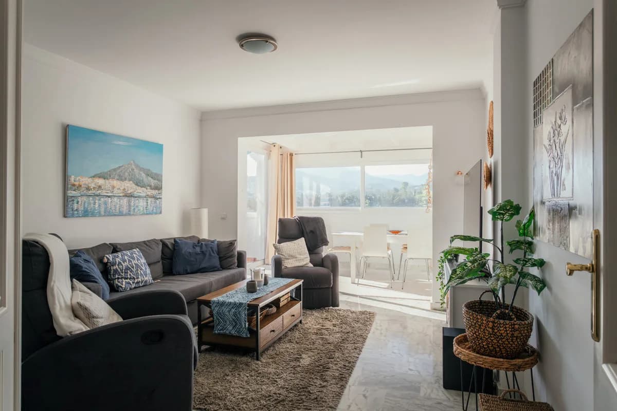 3 Bedroom Penthouse for Sale in La Campana, Málaga - Image 4