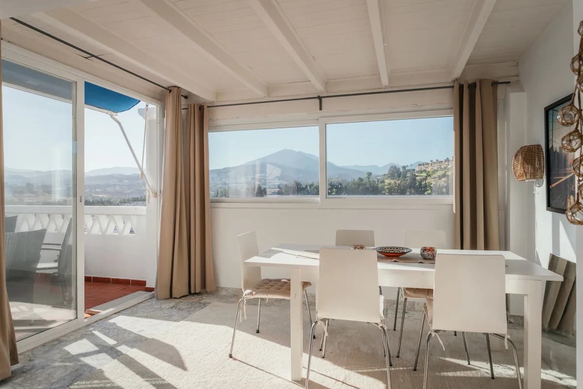 3 Bedroom Penthouse for Sale in La Campana, Málaga - Image 6