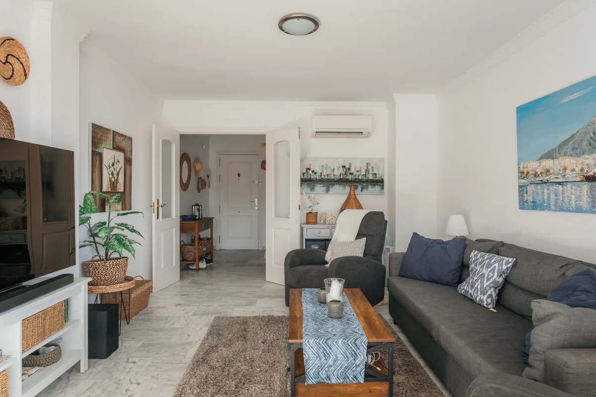3 Bedroom Penthouse for Sale in La Campana, Málaga - Image 7
