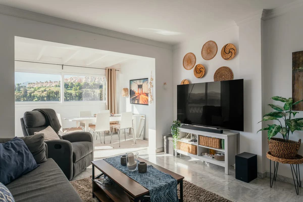 3 Bedroom Penthouse for Sale in La Campana, Málaga - Image 8