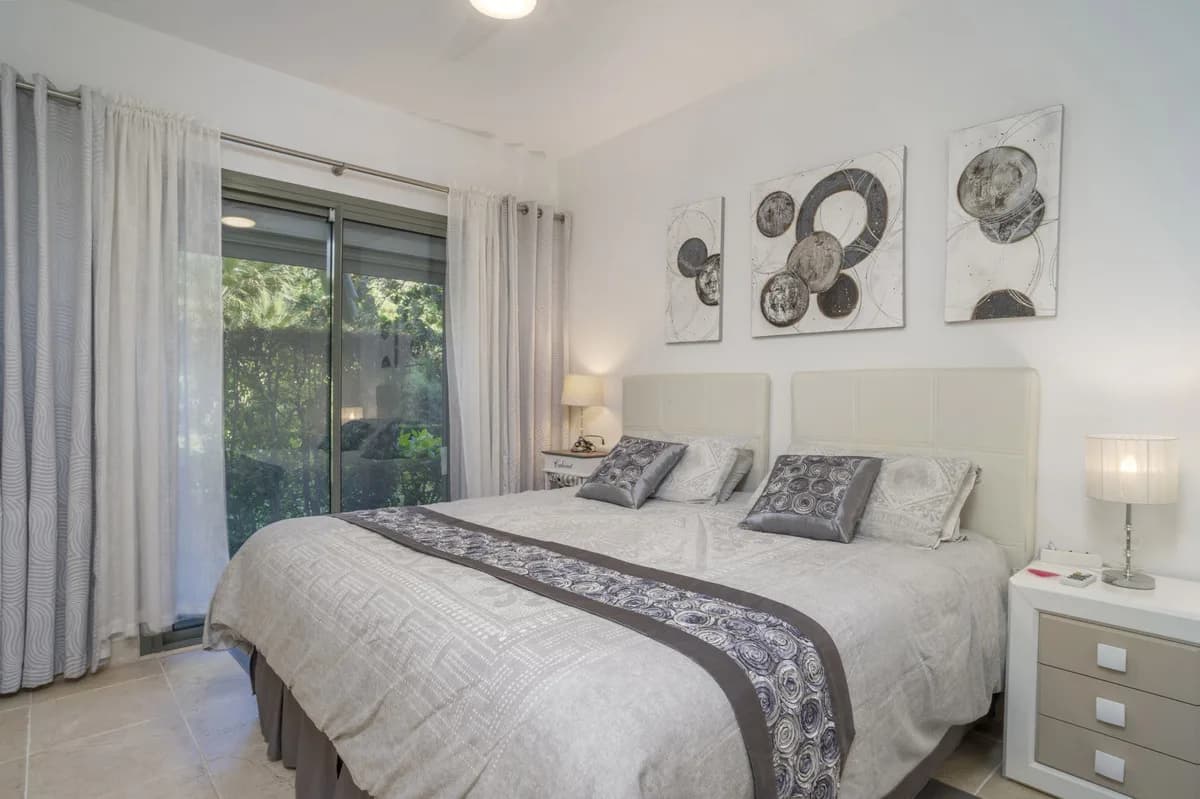 2 Bedroom Ground Floor Apartment for Sale in Estepona, Málaga - Image 6