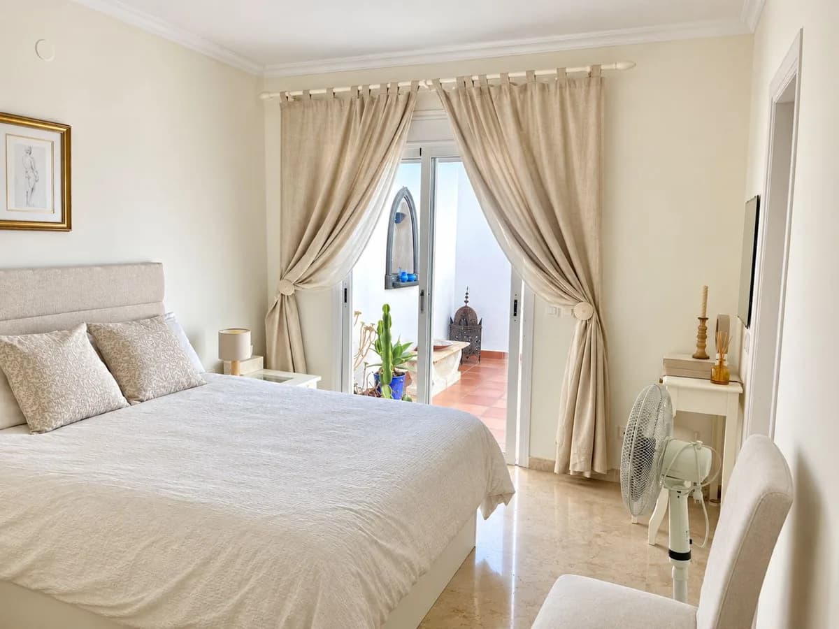 2 Bedroom Townhouse for Sale in Mijas, Málaga - Image 2