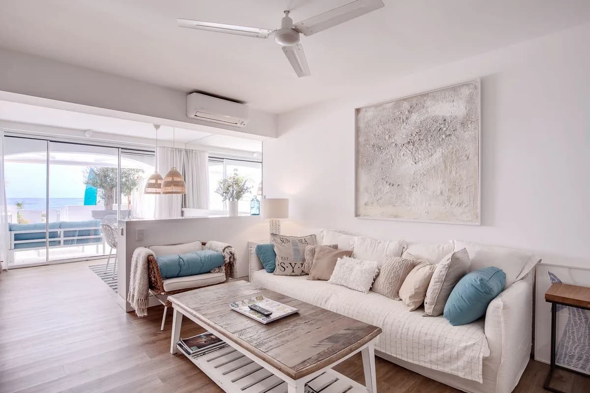 2 Bedroom Townhouse for Sale in Manilva, Málaga - Image 5