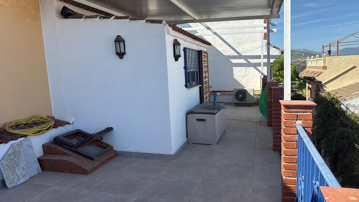 2 Bedroom Townhouse for Sale in Alhaurín el Grande, Málaga - Image 4