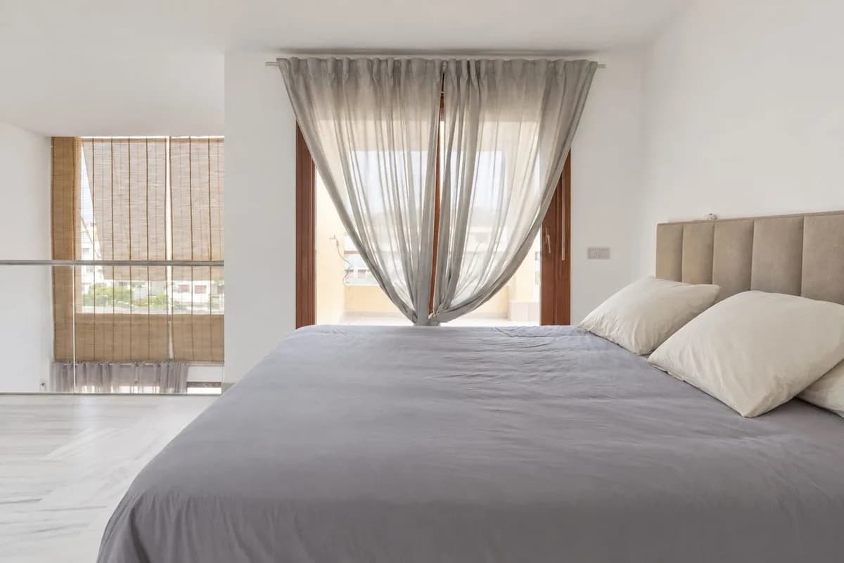 2 Bedroom Penthouse Duplex for Sale in Benahavís, Málaga - Image 9