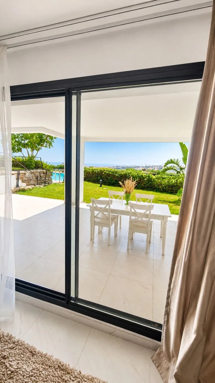 2 Bedroom Ground Floor Apartment for Sale in Estepona, Málaga - Image 7