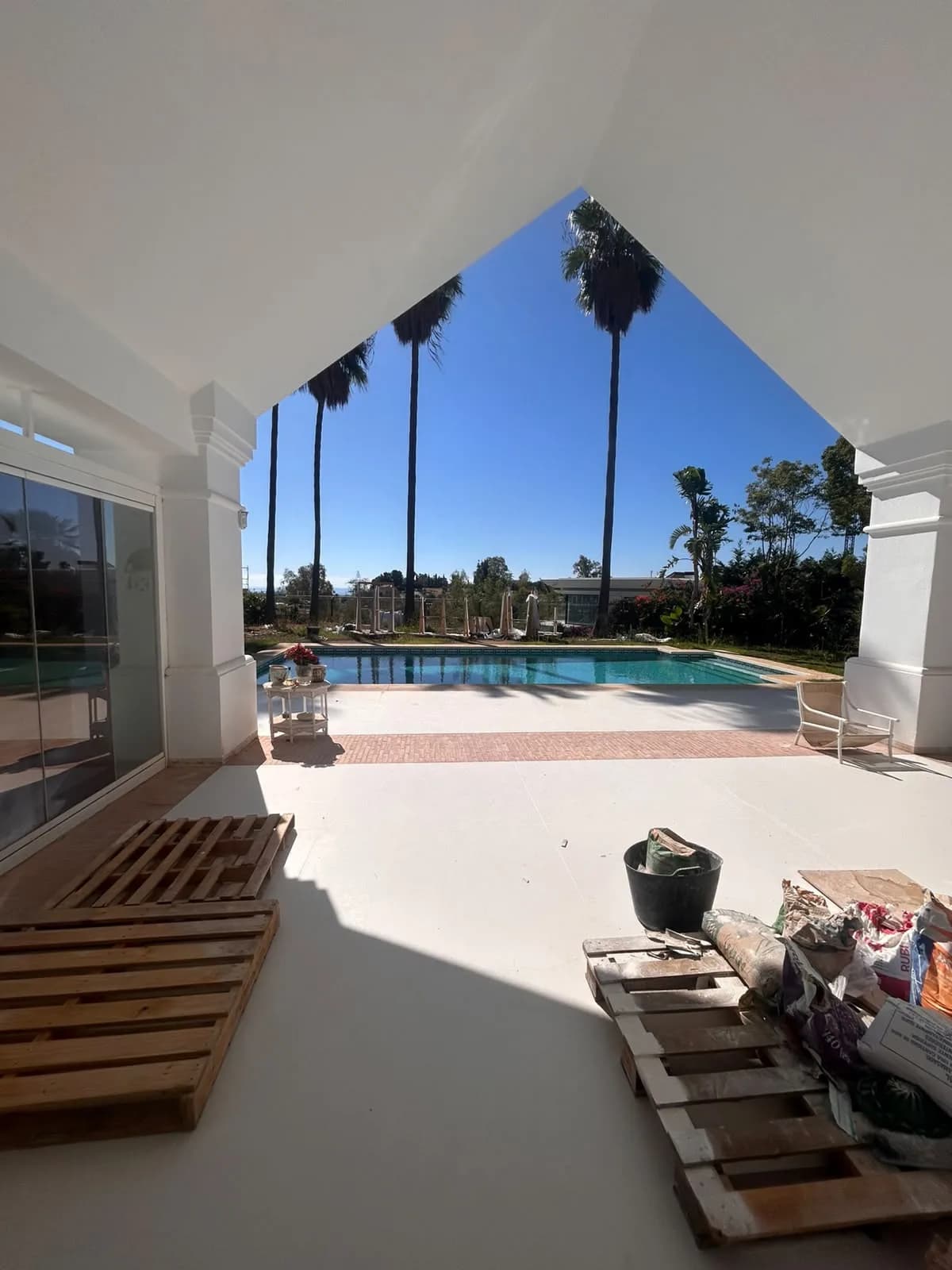 6 Bedroom Detached Villa for Sale in La Quinta, Málaga - Image 3