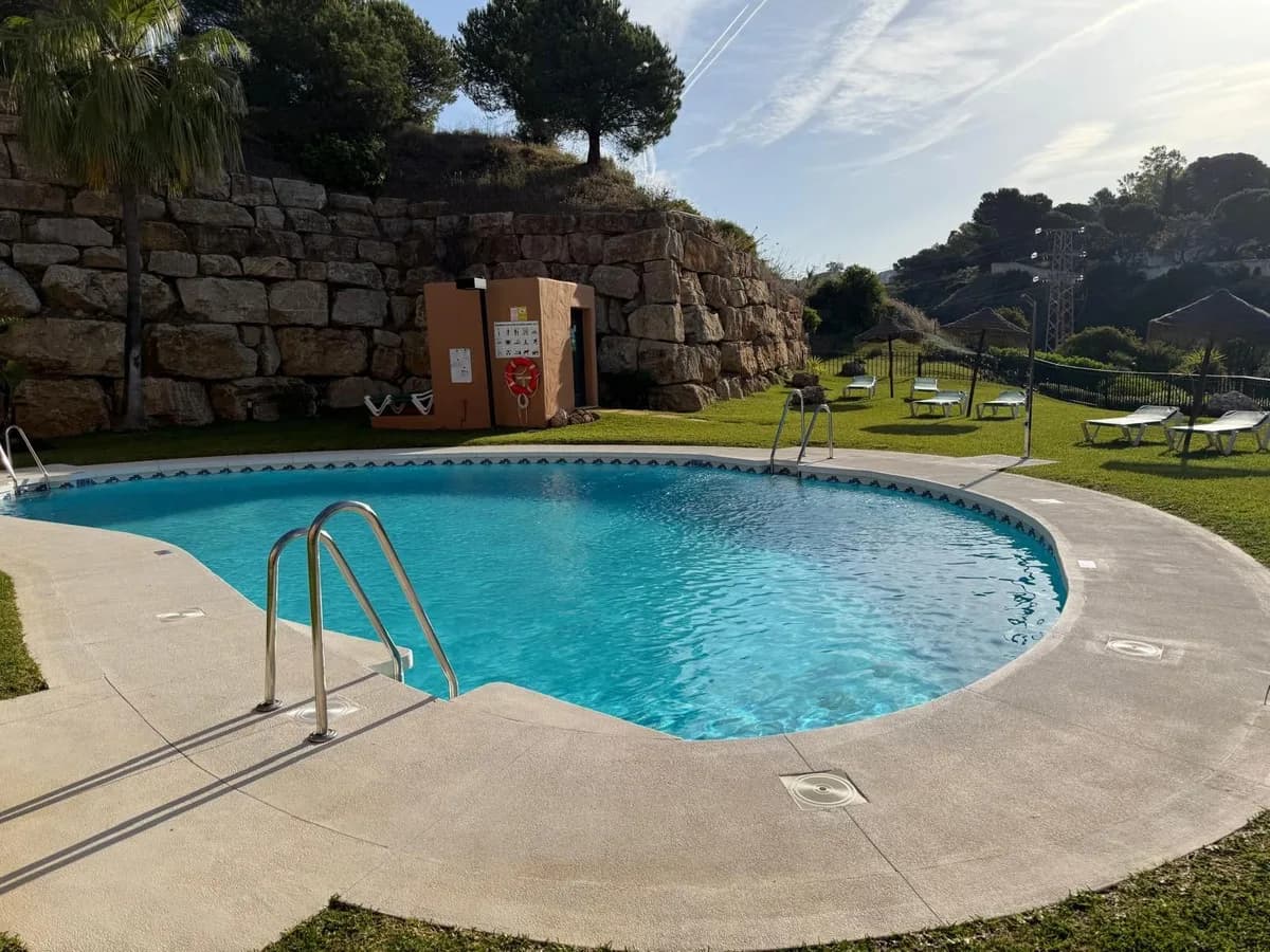 2 Bedroom Penthouse Duplex for Sale in Marbella, Málaga