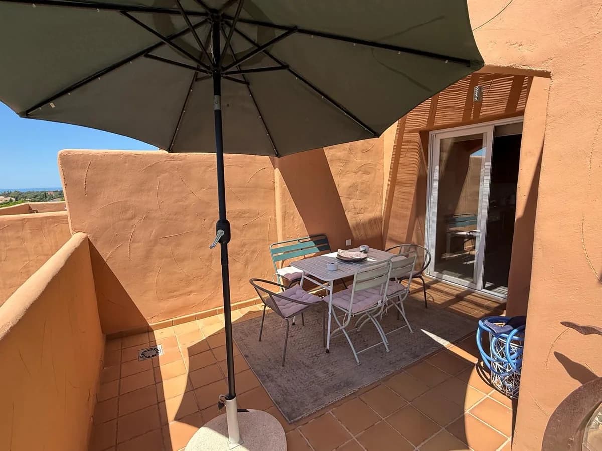 2 Bedroom Penthouse Duplex for Sale in Marbella, Málaga - Image 5