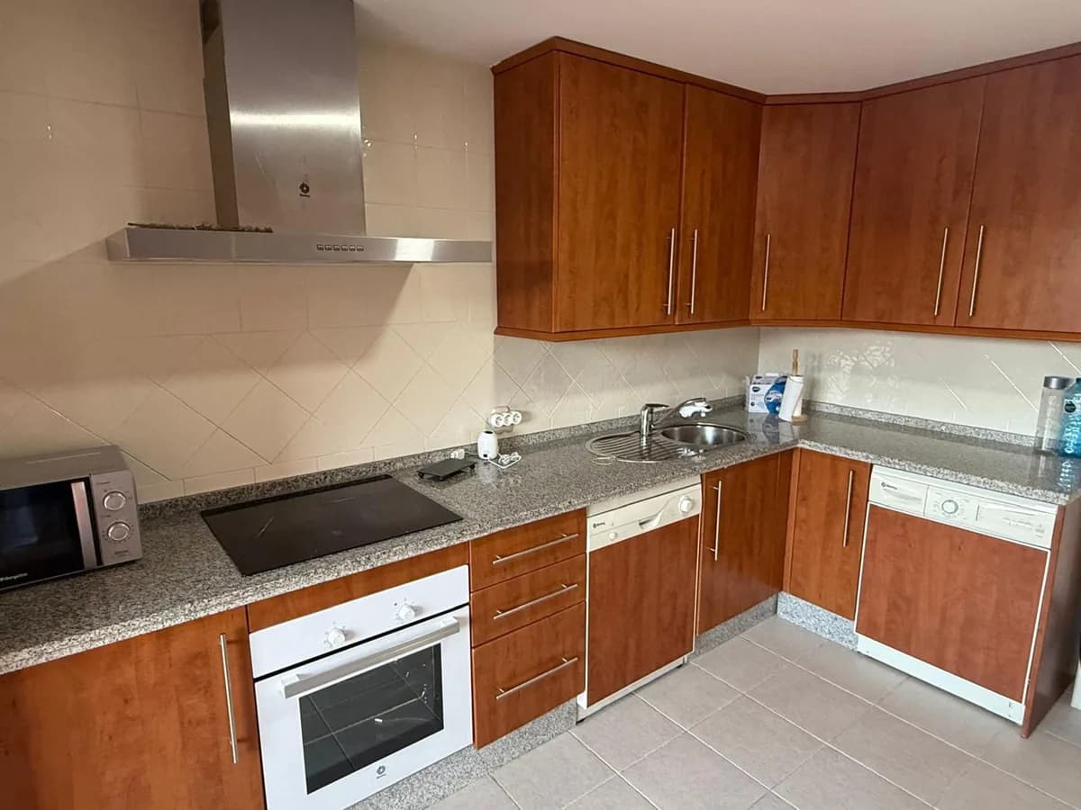 2 Bedroom Penthouse Duplex for Sale in Marbella, Málaga - Image 7