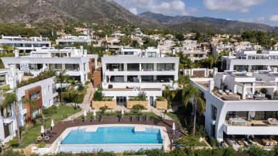 R4879927, Apartment Penthouse Duplex in Sierra Blanca