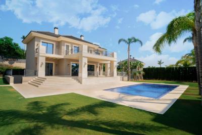 R4936300, Villa Detached in Los Flamingos