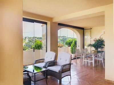 R4994188, Apartment Middle Floor in Estepona