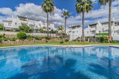R5014618, Townhouse Detached in Marbella