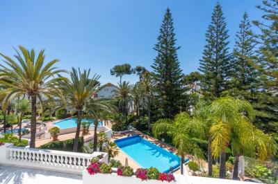 R5039470, Apartment Middle Floor in Marbella