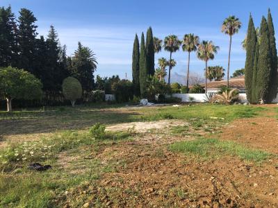 R5041057, Plot Land in Guadalmina Baja