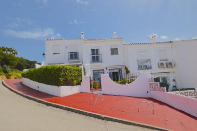 R5041237, Townhouse Terraced in Altos de los Monteros