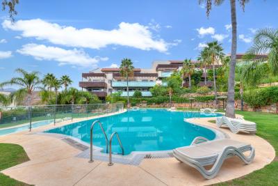 R5046043, Apartment Middle Floor in Los Flamingos