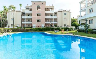 R5080741, Apartment Middle Floor in Nueva Andalucía