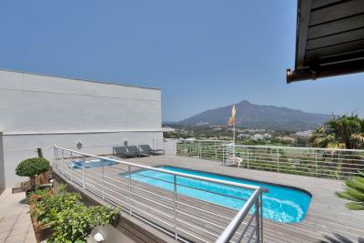 R5107807, Apartment Penthouse in Nueva Andalucía