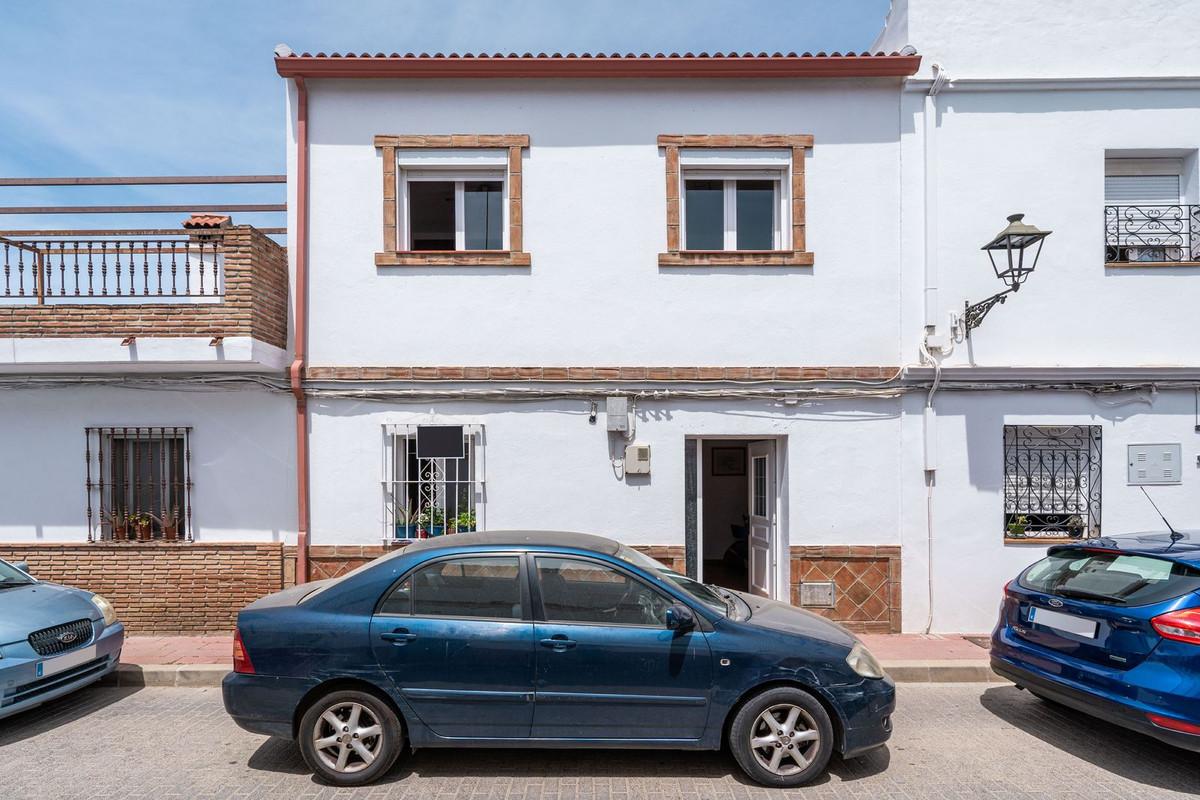 Townhouse Terraced in Casares