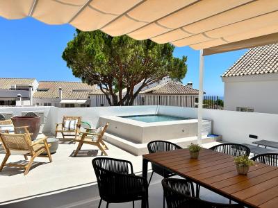R4784341, Apartment Penthouse in Aloha